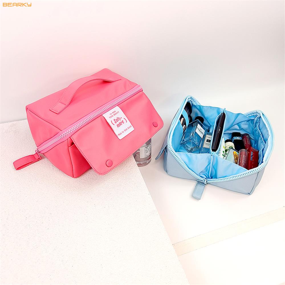 waterproof-storage-hanging-weekender-makeup-bag-multifunctional-travel-customizable-cosmetic-bag (1)